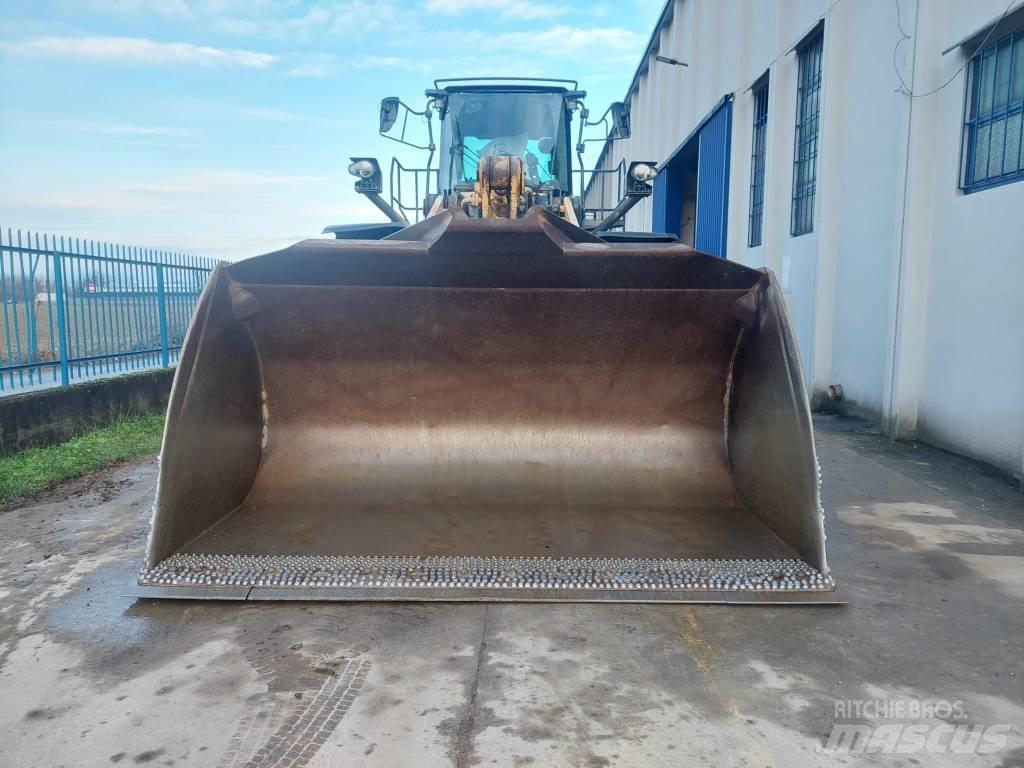 Komatsu WA475 Wielladers