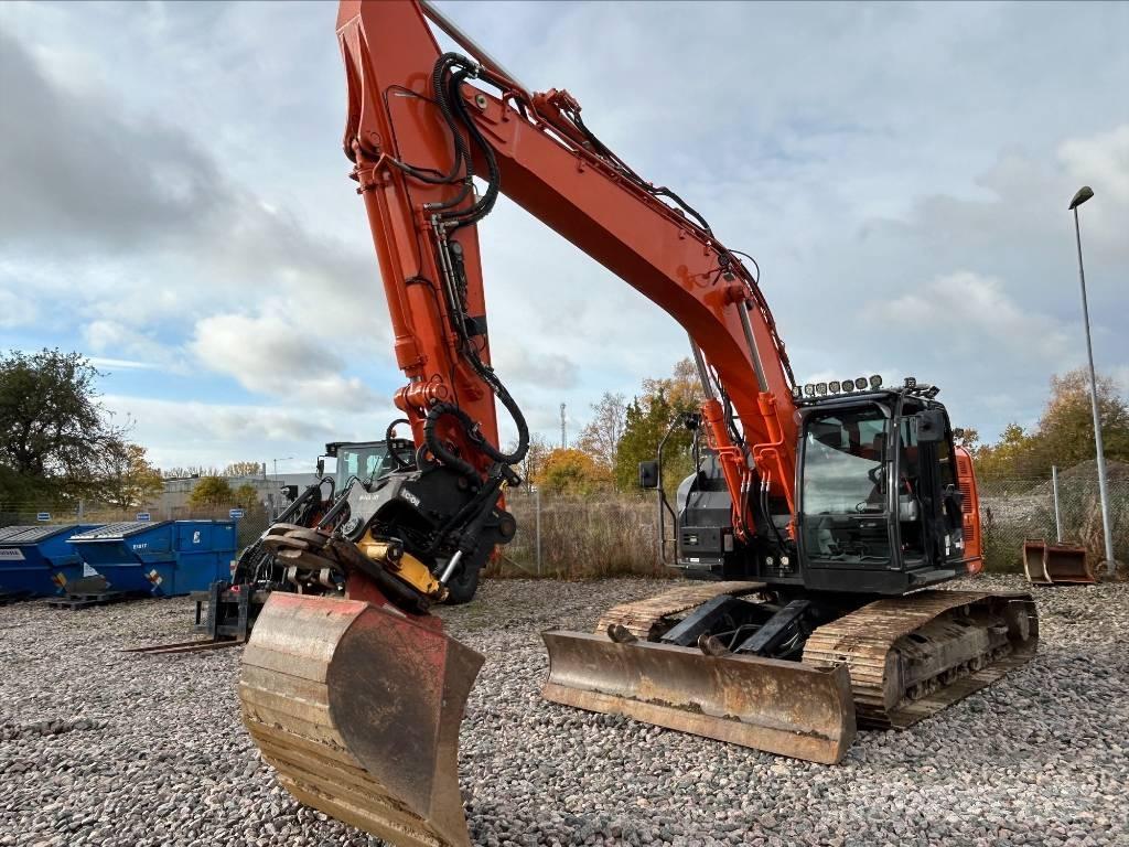 Hitachi ZX225USBL-6 Rupsgraafmachines