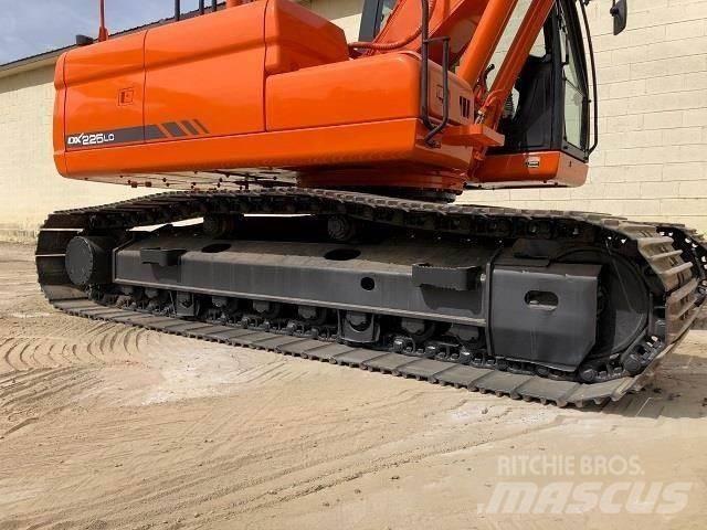 Doosan DX 225 Rupsgraafmachines