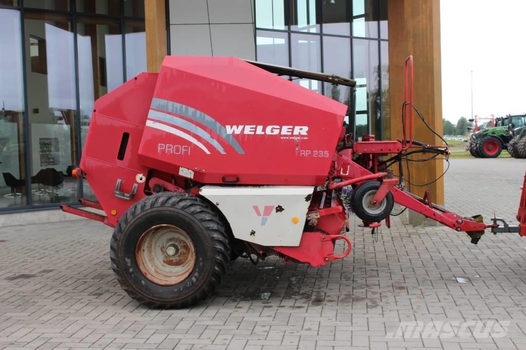 Welger RP235 Ronde-balenpersen
