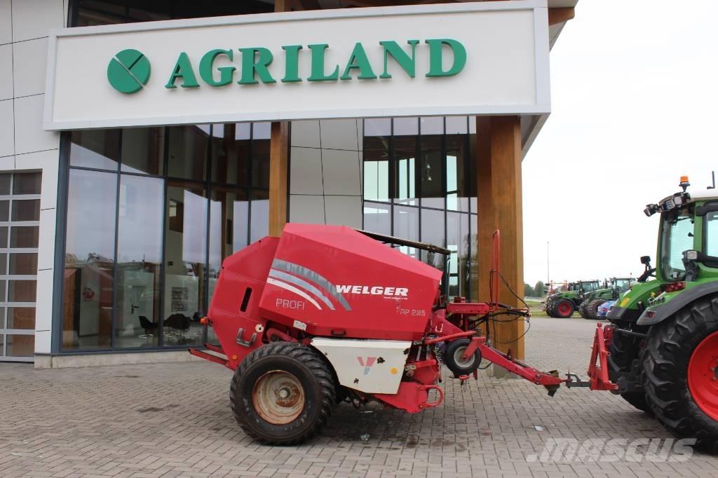 Welger RP235 Ronde-balenpersen