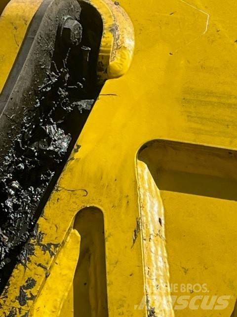 Menzi Muck M545A Wielgraafmachines