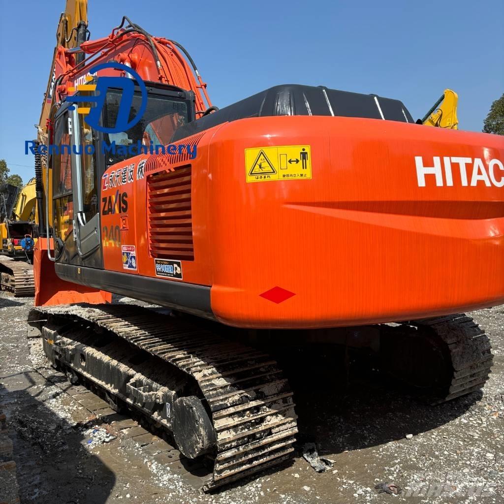 Hitachi ZX 240-3 Rupsgraafmachines