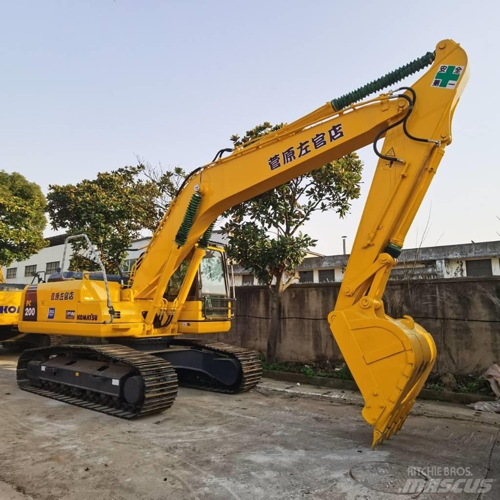 Komatsu PC 200-8 Rupsgraafmachines