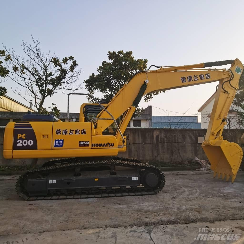 Komatsu PC 200-8 Rupsgraafmachines