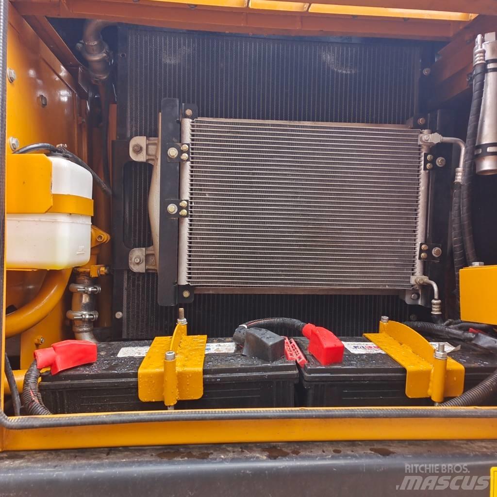 Sany SY 215 C Rupsgraafmachines