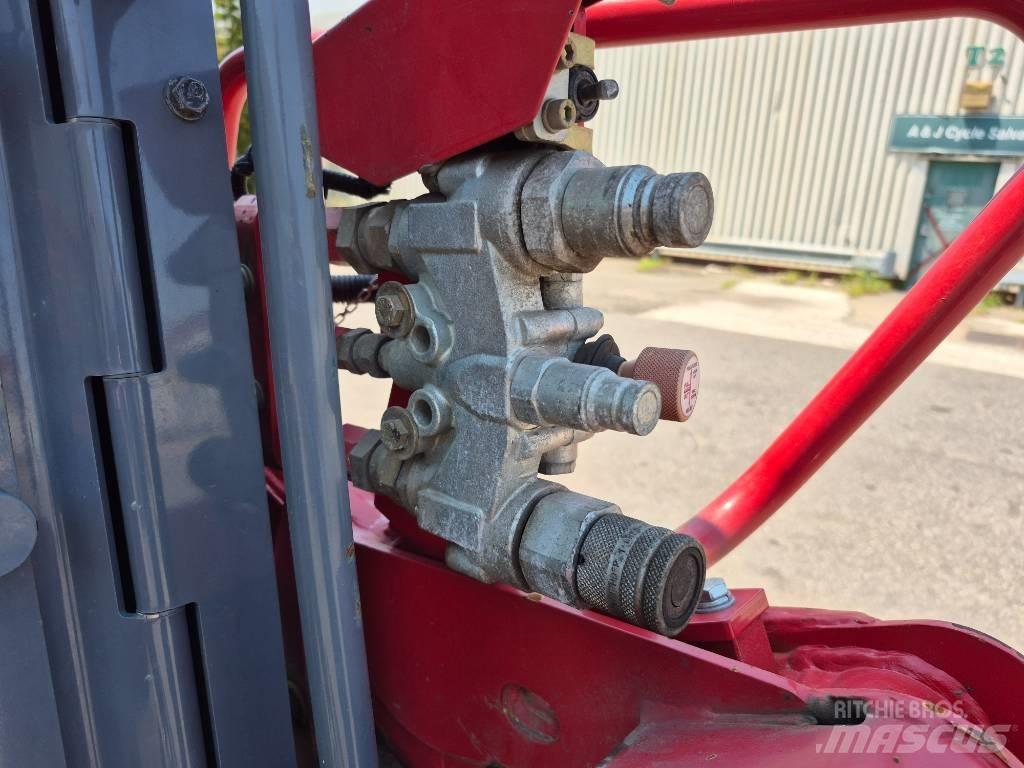 Takeuchi TL 6 R Schrankladers