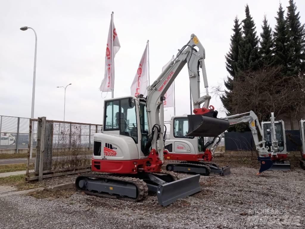 Takeuchi TB 335 R Minigraafmachines < 7t