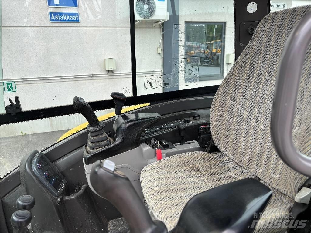 Volvo EC 27 C Minigraafmachines < 7t
