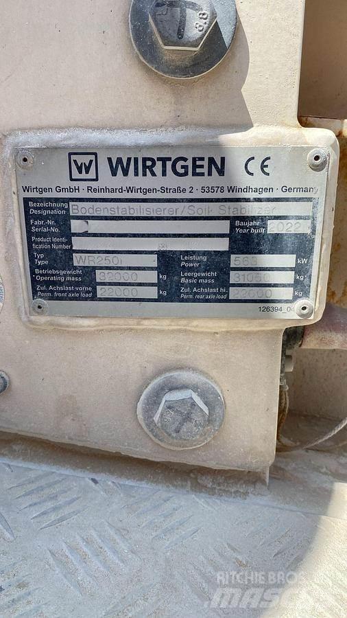 Wirtgen WR250i Asfalt recyclers