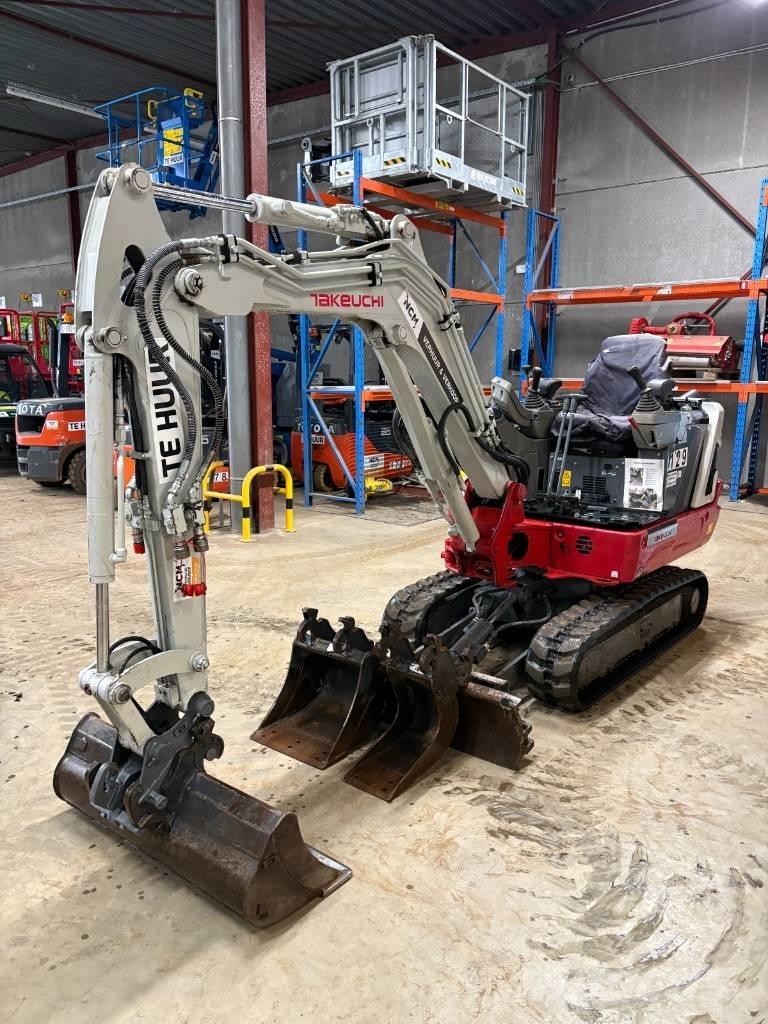 Takeuchi TB 225 Minigraafmachines < 7t