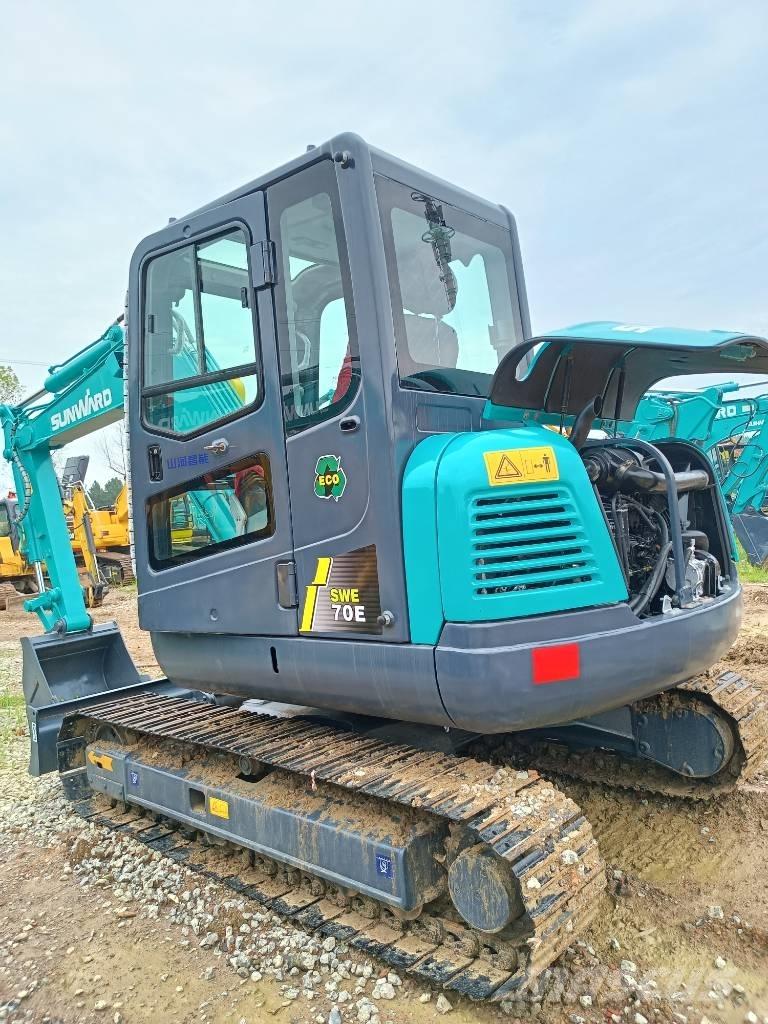 Sunward SWE 70 Rupsgraafmachines