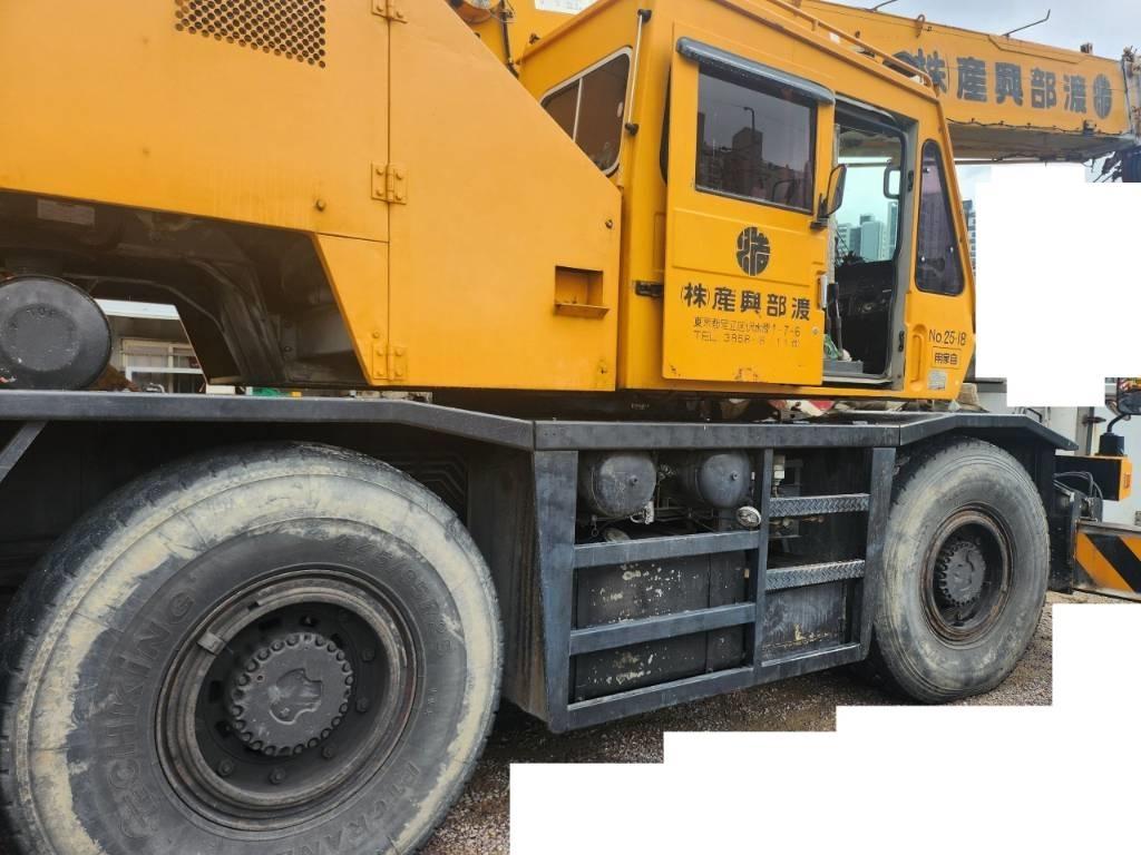Kato SR 250 Ruw terrein kranen