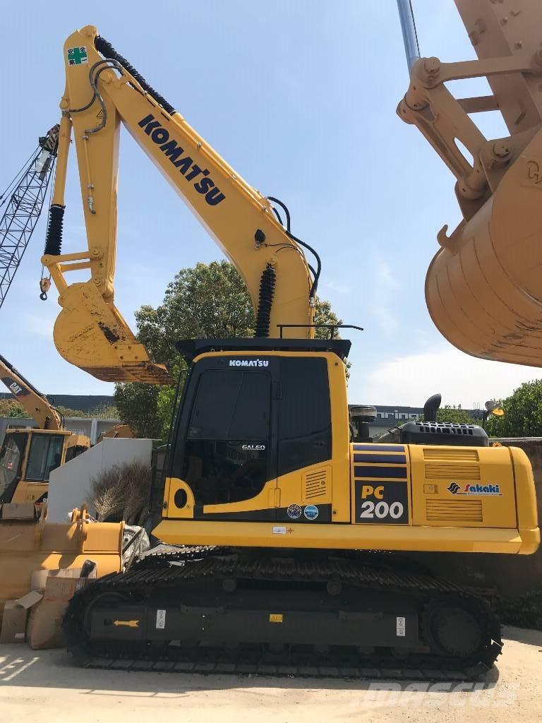 Komatsu PC 200-8N1 Rupsgraafmachines