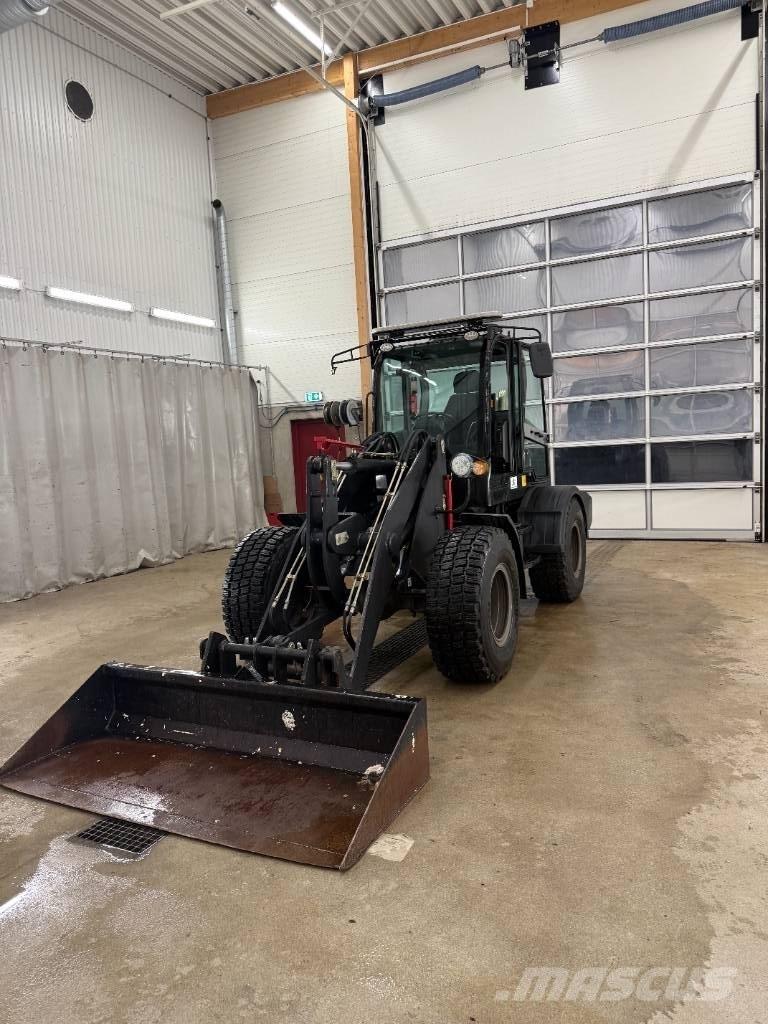  D-Machine  2550 Wielladers