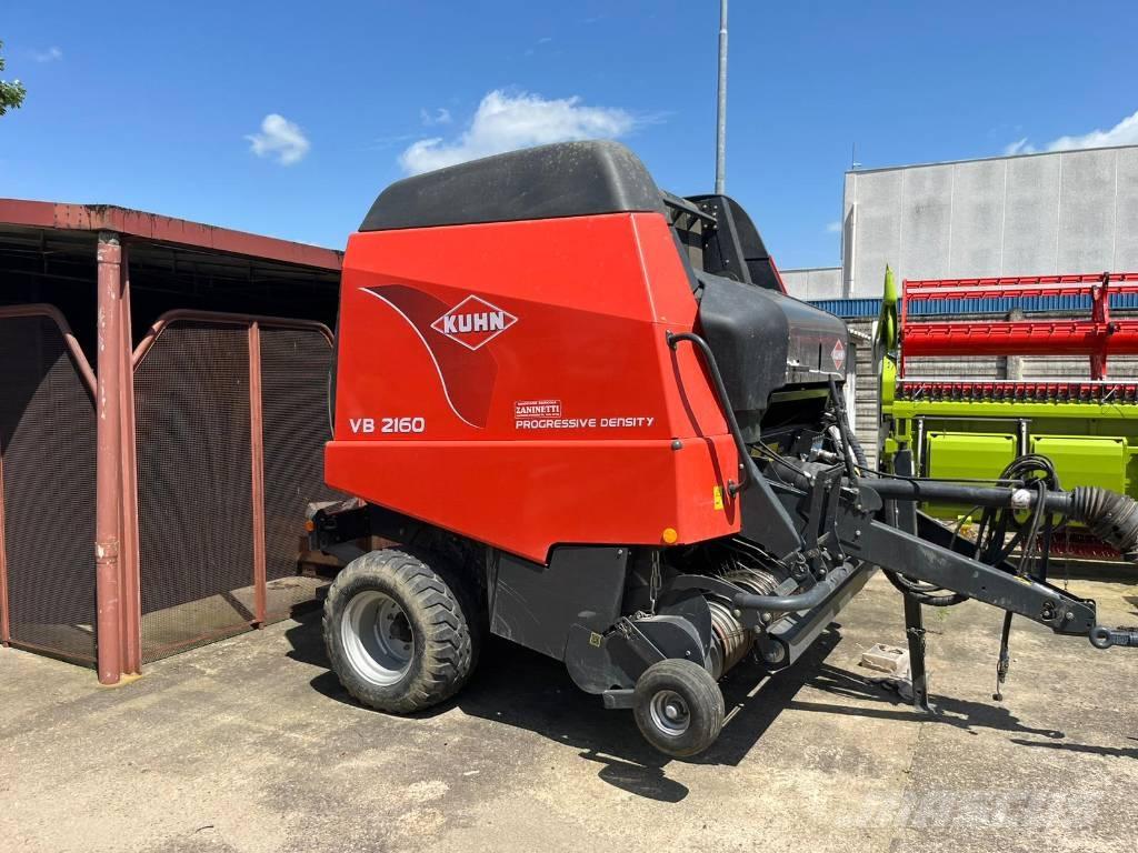 Kuhn VB 2160 Ronde-balenpersen