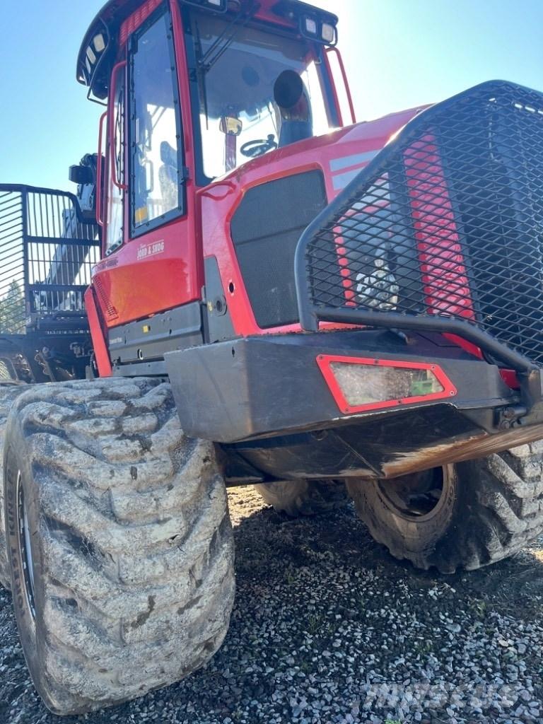 Komatsu 895 Uitrijwagens