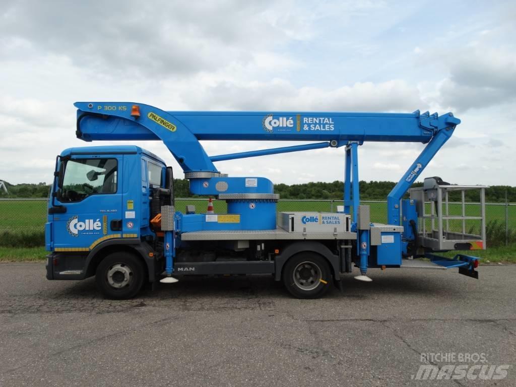 Palfinger P 300 KS Auto hoogwerkers