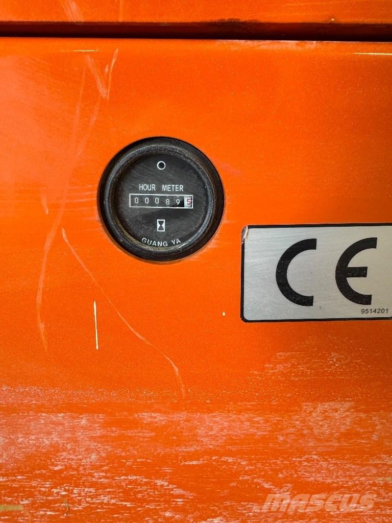 Dingli JCPT 0807 Schaarhoogwerkers