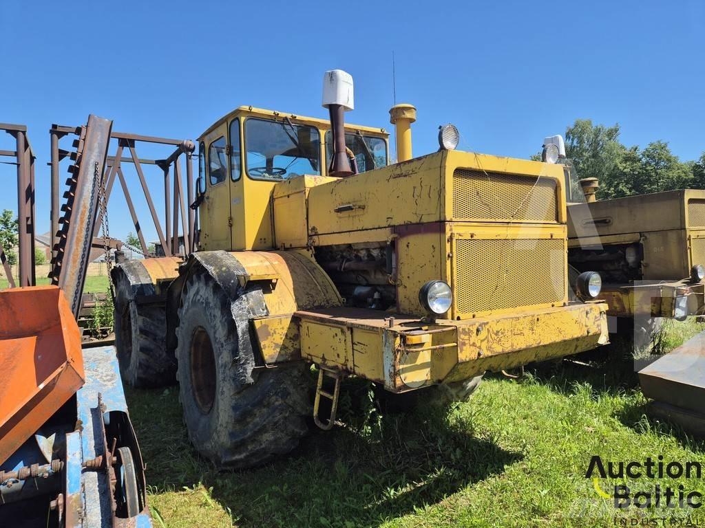 Kirovets K 701 Tractoren