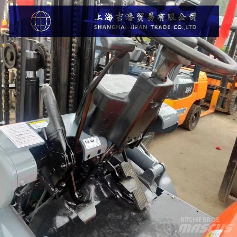 Toyota 6 FDF 30 Diesel heftrucks