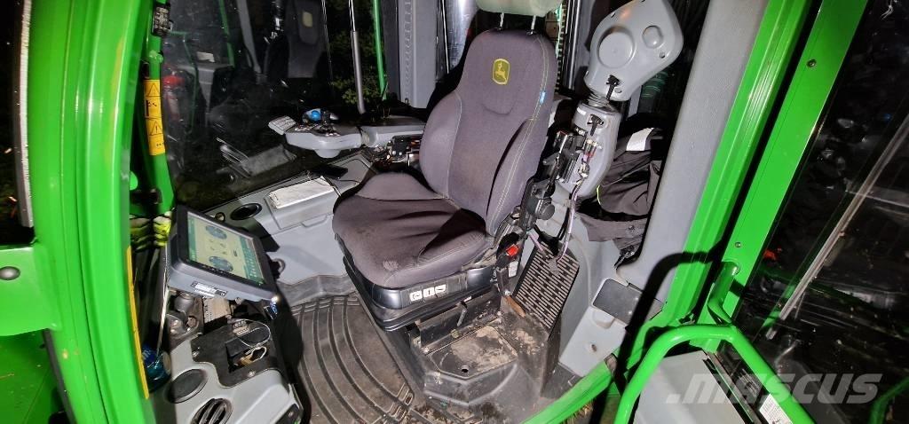 John Deere 1010G Uitrijwagens