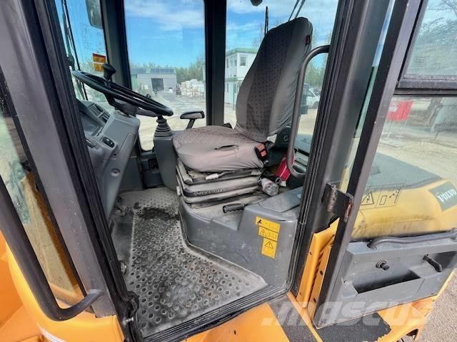 Volvo L 30 G Wielladers