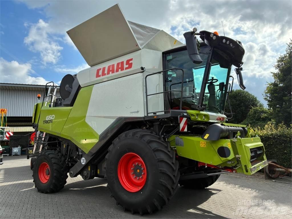 CLAAS Trion 650 Maaidorsmachines