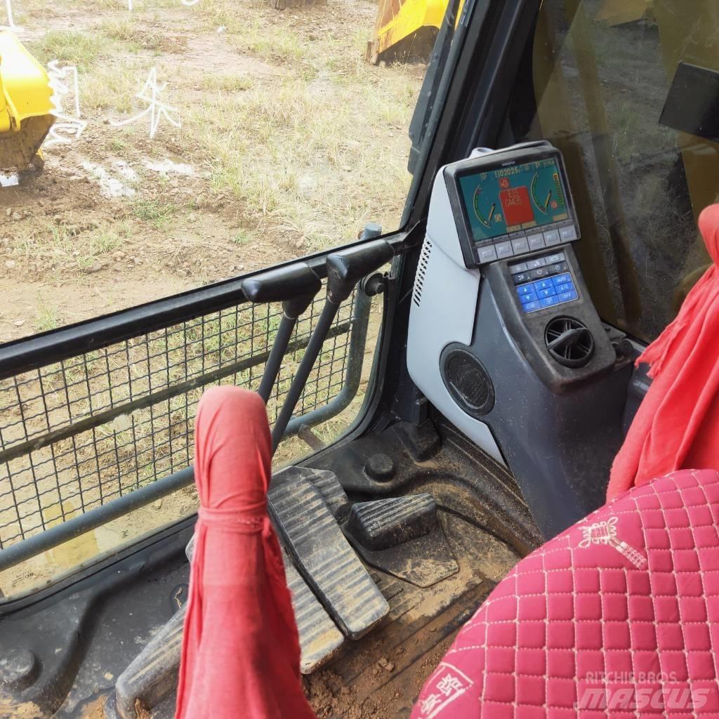 Komatsu PC200-8 Rupsgraafmachines