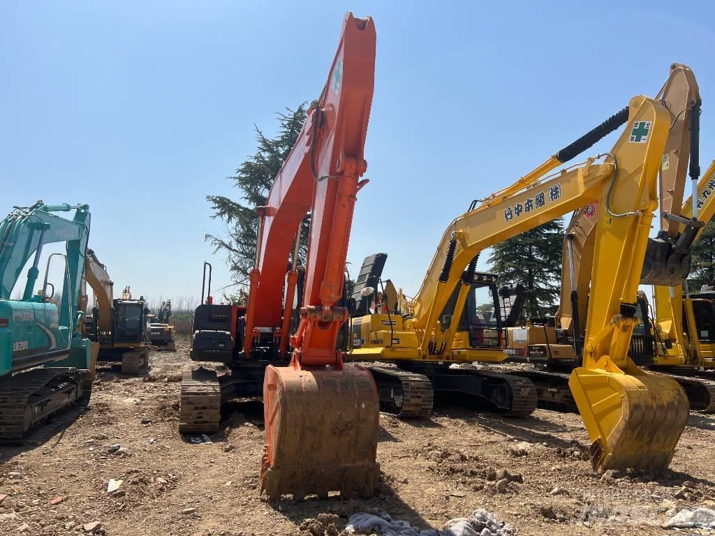 Hitachi ZX 240-3 Rupsgraafmachines