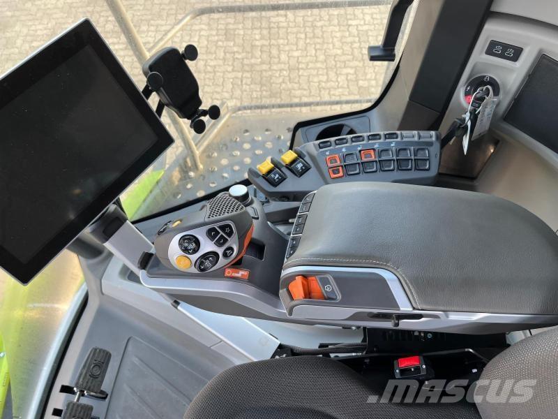 CLAAS LEXION 6800 Maaidorsmachines