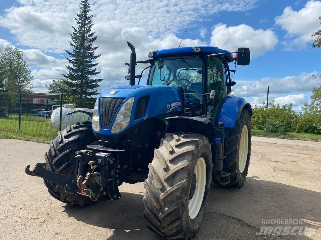 New Holland T 7.235 Tractoren