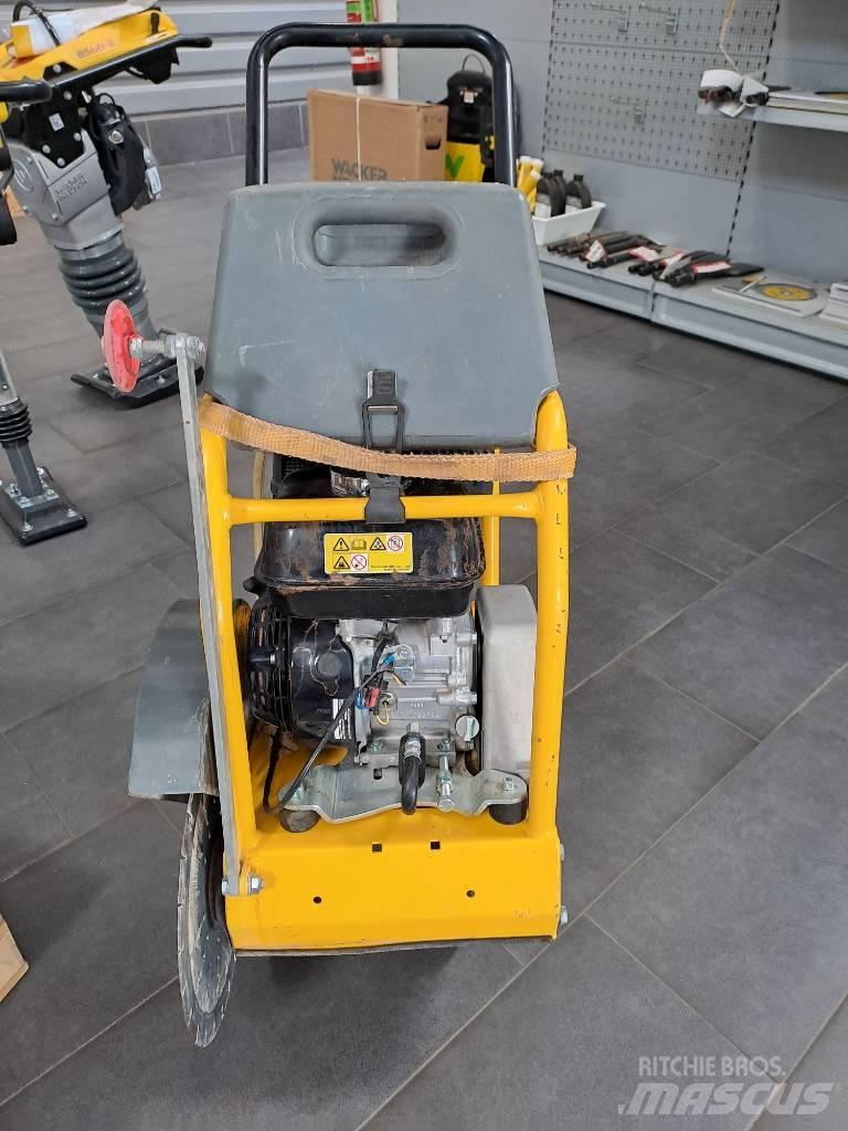 Wacker Neuson BFS735 Steen en betonzagen