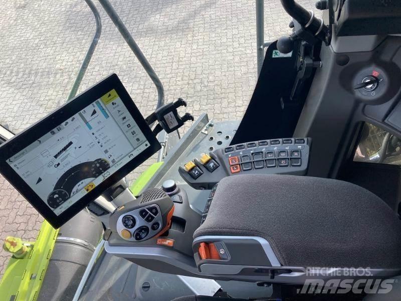 CLAAS LEXION 7500 Maaidorsmachines