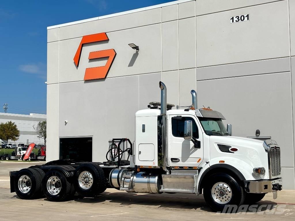 Peterbilt 567 Trekkers
