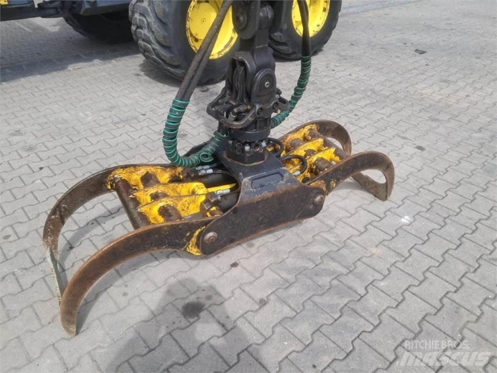 John Deere 1210 G Uitrijwagens