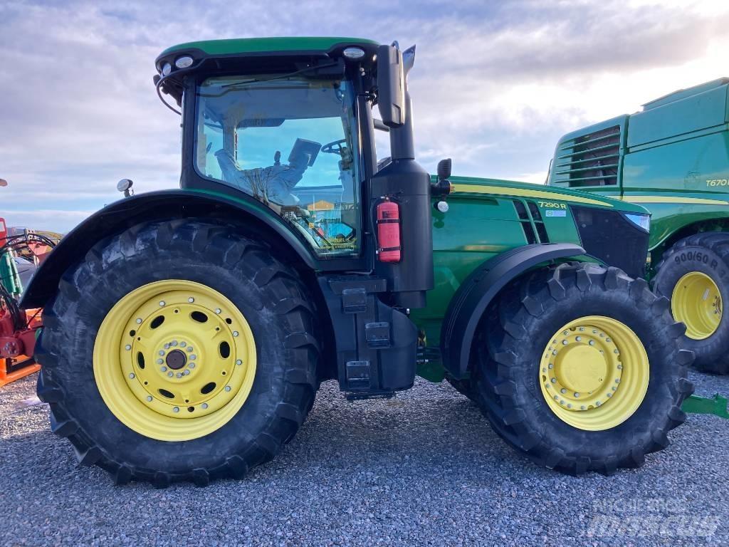 John Deere 7290 R Tractoren