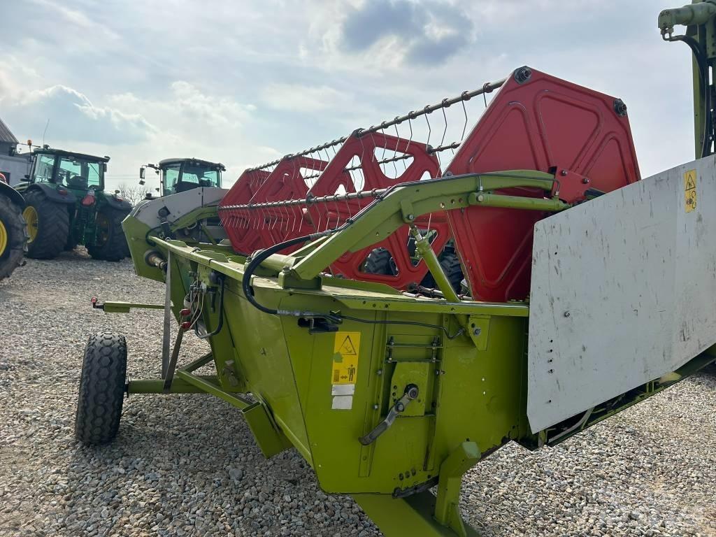 CLAAS Medion 310 Maaidorsmachines
