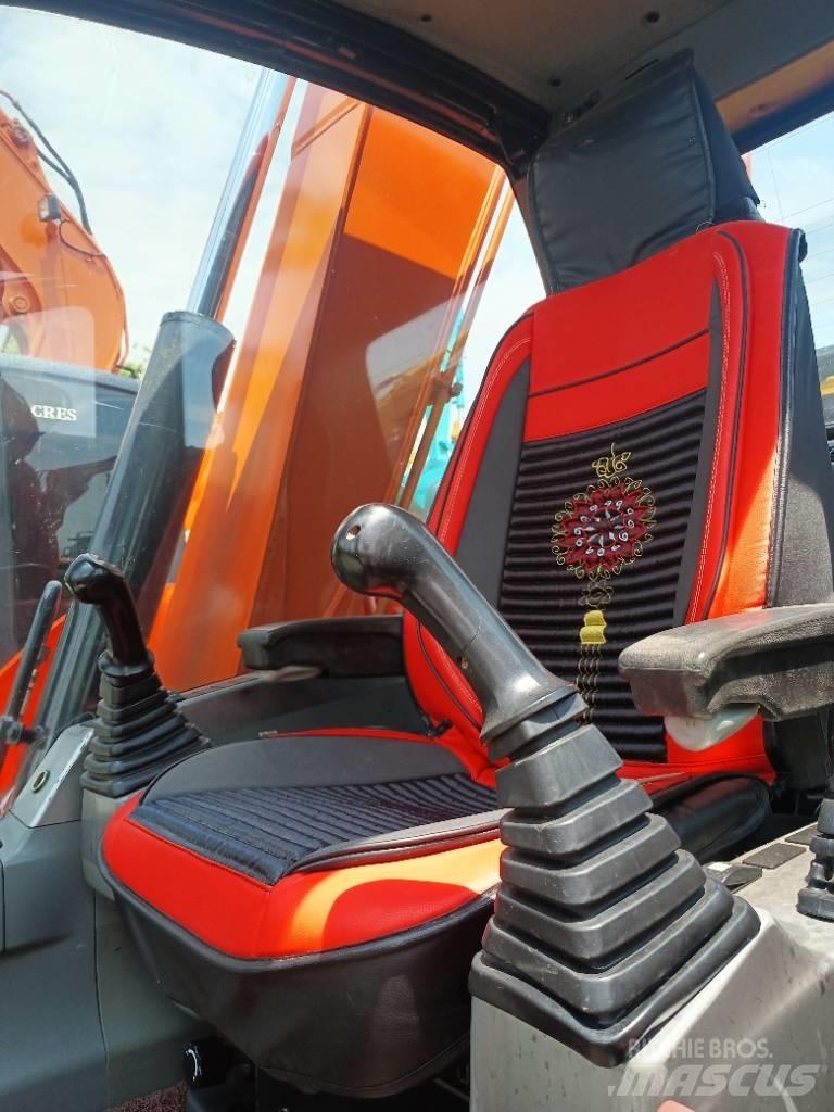 Doosan DX 75 Rupsgraafmachines