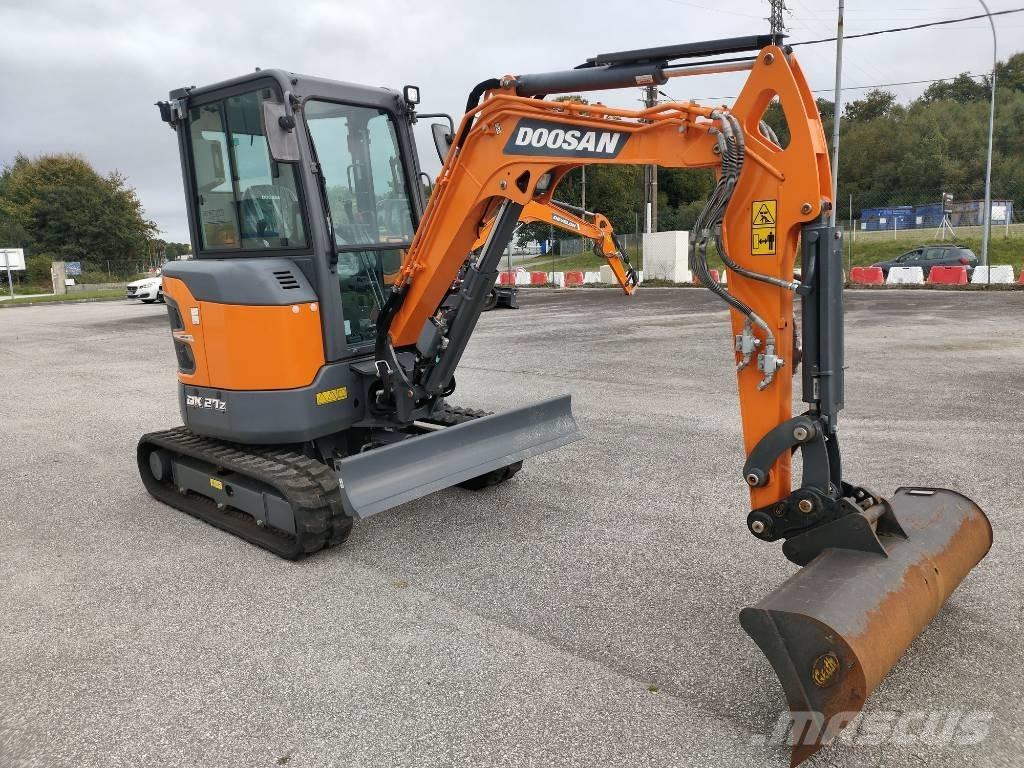 Doosan DX 27 Z Minigraafmachines < 7t