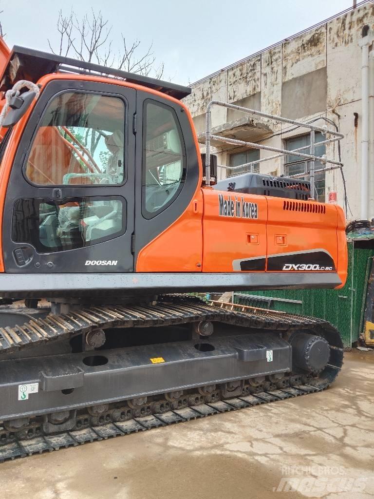Doosan DX 300 LC-5 Rupsgraafmachines