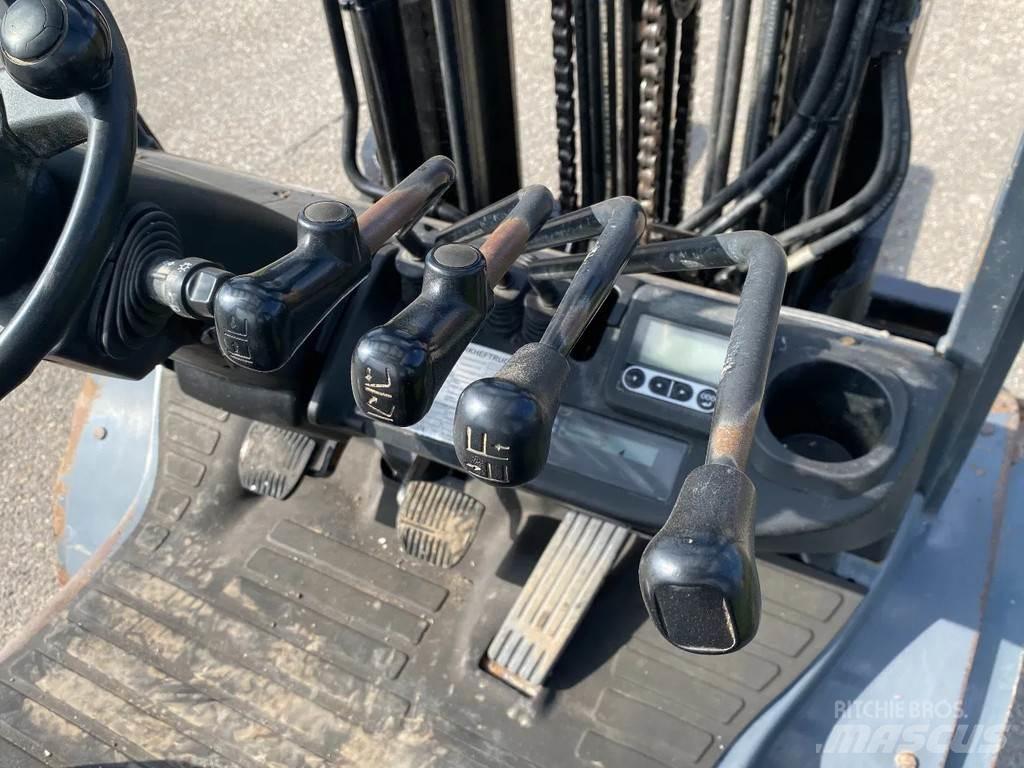 Toyota 02- 8FDF30 Diesel heftrucks