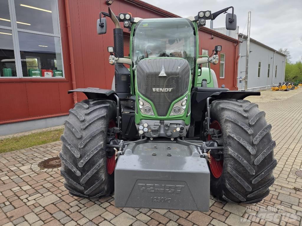 Fendt 724 Profi Plus Tractoren