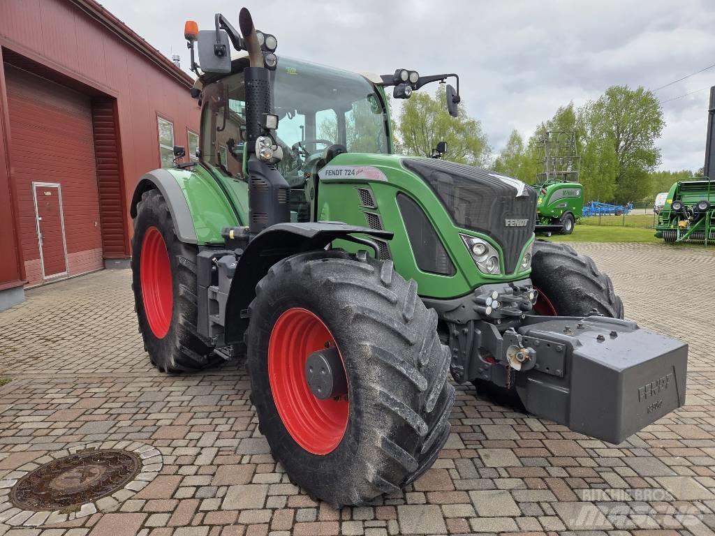Fendt 724 Profi Plus Tractoren