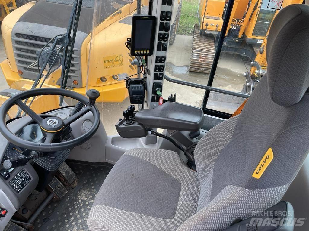 Volvo L 120 H Wielladers