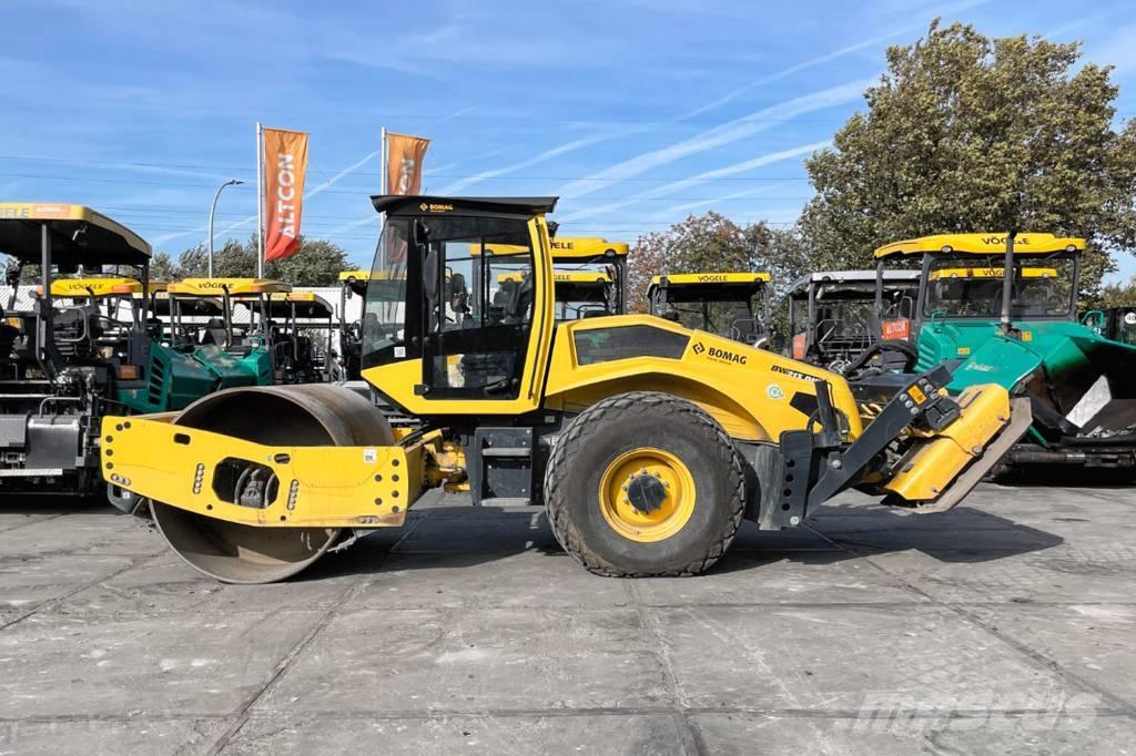 Bomag BW 213 D-5 Trilrolwalsen