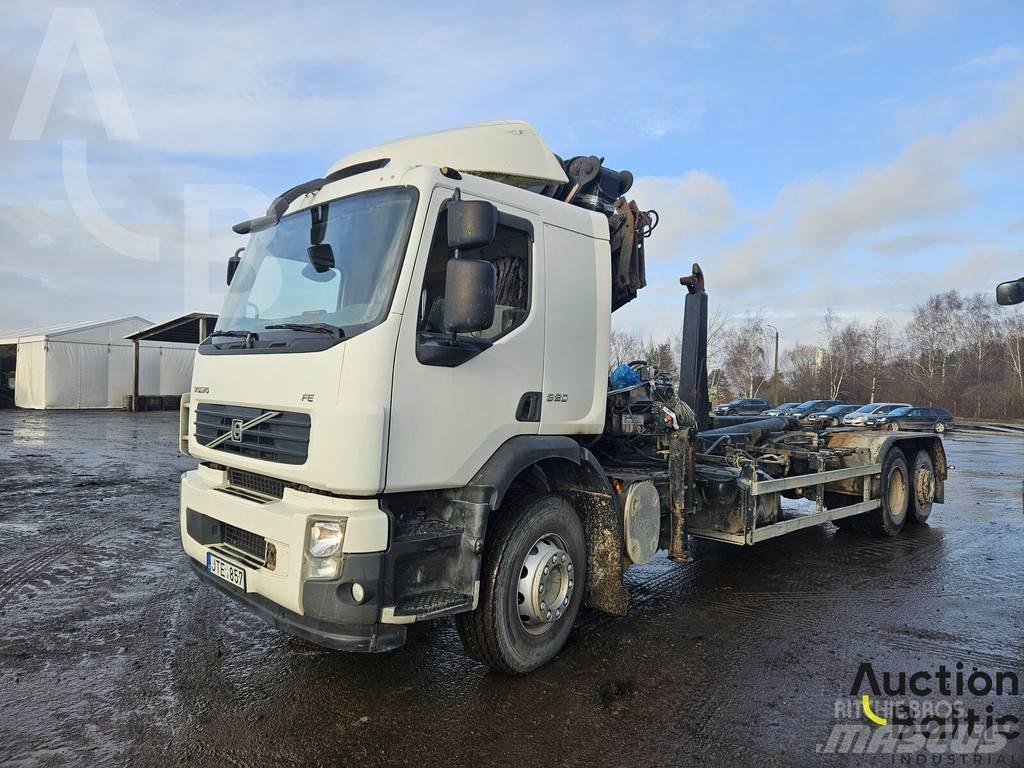 Volvo FE320 Vrachtwagen met containersysteem