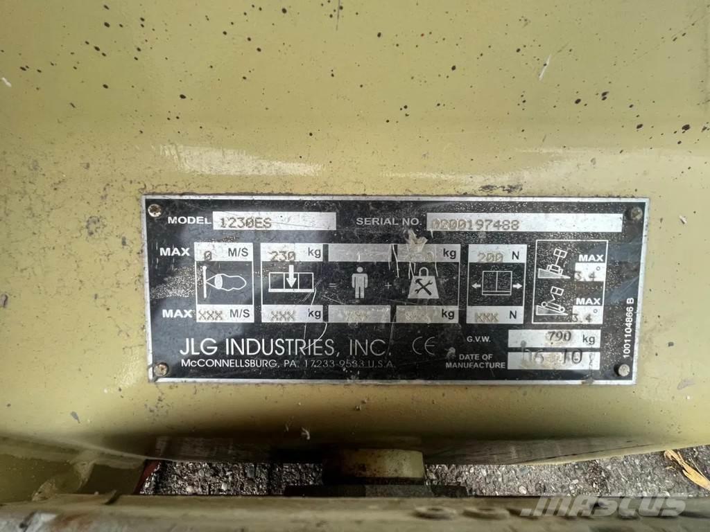 JLG 1230ES Telescoophoogwerkers