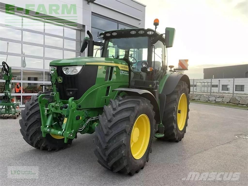 John Deere 6r 215 Tractoren