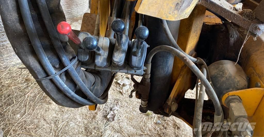 McConnel MAG 480 Gemonteerde en gesleepte maaiers